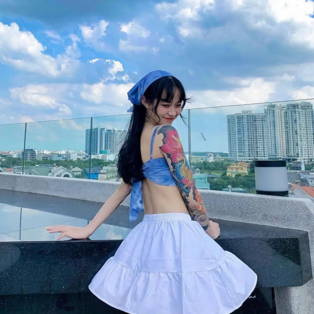 玛莎搭上三个男人